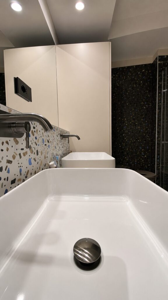 bagno grande 8