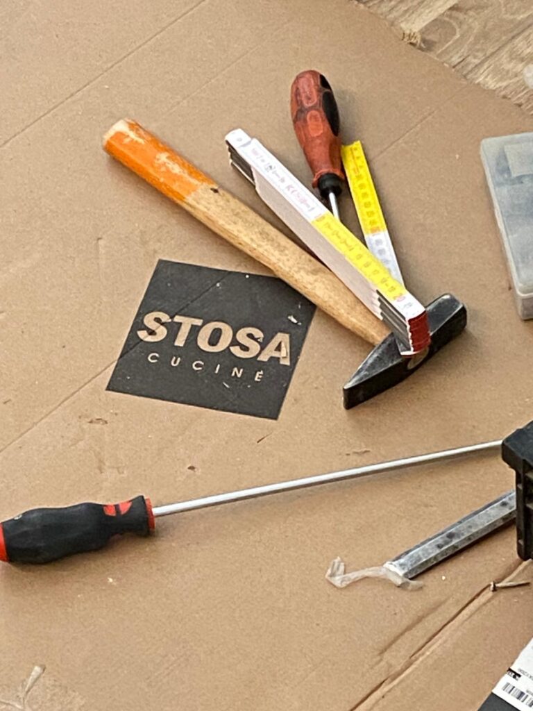 montaggio cucina 1